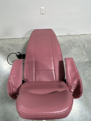 ADEC Dental Chair with Chair Adapter.   Clean!