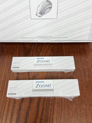 NEW, PHILIPS Zoom! Chairside Light Activated Whitening Kit 2 Patients Exp 11/24 - HUBdental.com