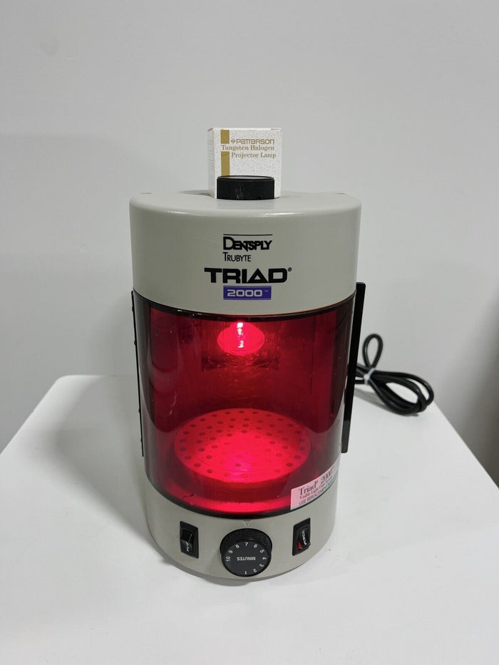 Dentsply TRIAD 2000 Visible Light Cure System