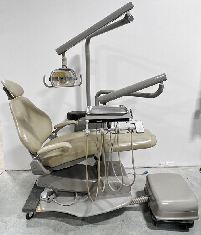 Forest Dental Chair, Delivery Unit & Light. Clean!